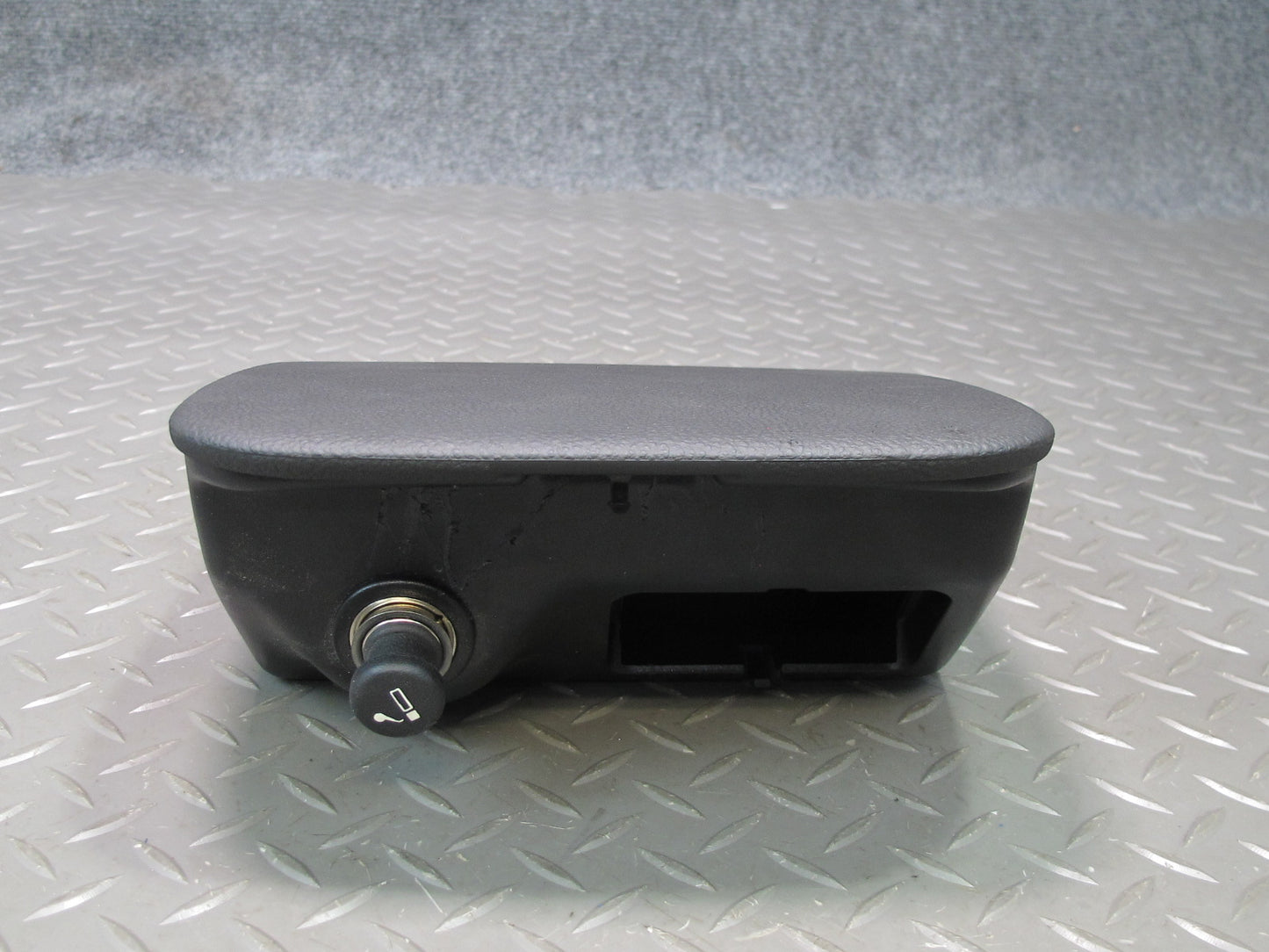 03-06 Chevrolet SSR Right Under Dash Ash Tray Cubby w 12V Socket OEM