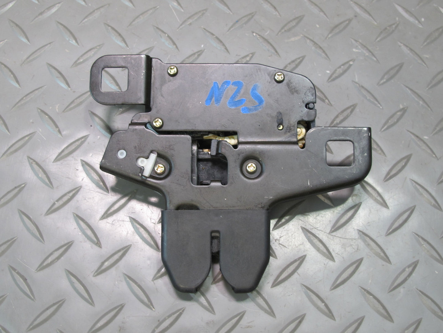 04-09 Nissan 350Z Z33 Convertible Set of 2 Left & Right TOP Roof Lock Latch OEM