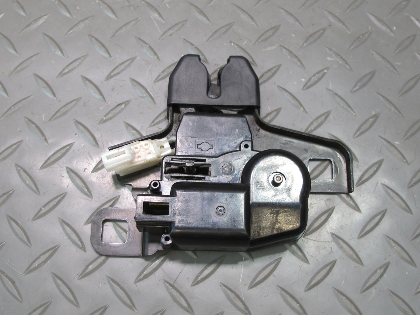 04-09 Nissan 350Z Z33 Convertible Set of 2 Left & Right TOP Roof Lock Latch OEM