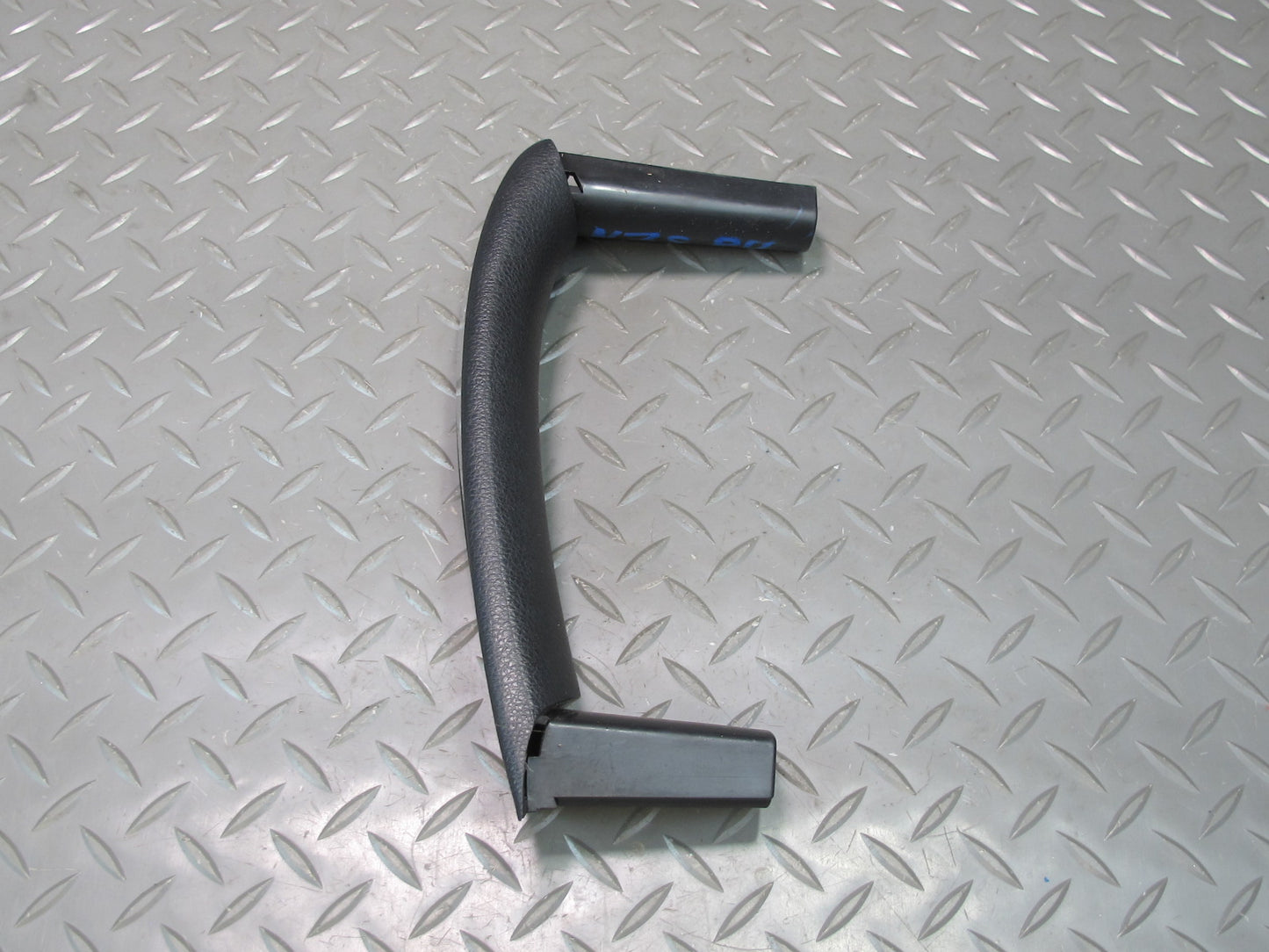 03-05 Nissan Z33 350Z Right Door Interior Grab Handle OEM