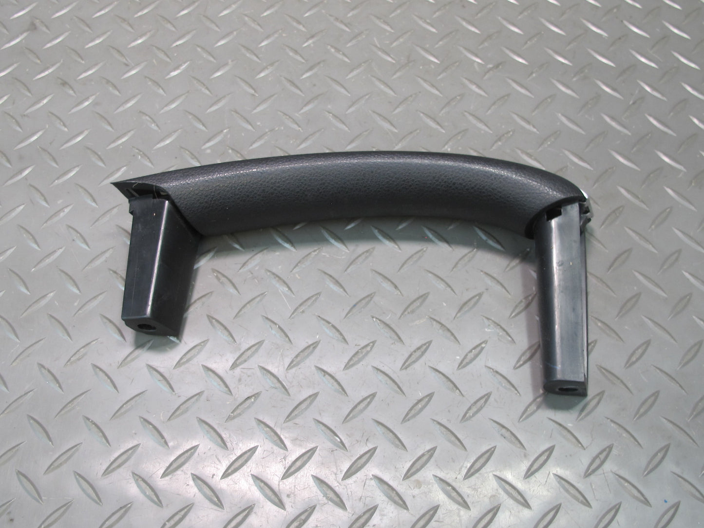 03-05 Nissan Z33 350Z Right Door Interior Grab Handle OEM