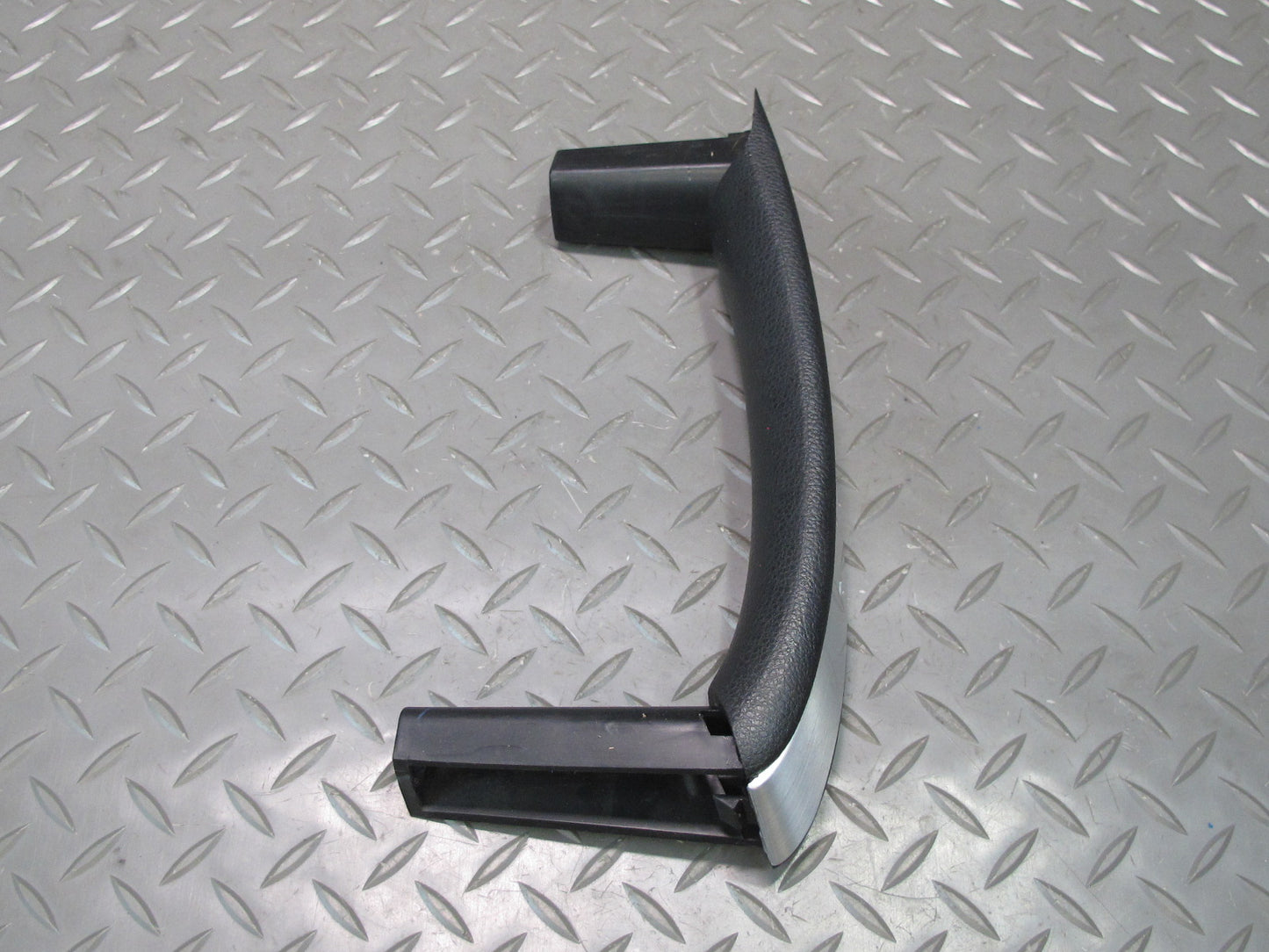 03-05 Nissan Z33 350Z Right Door Interior Grab Handle OEM