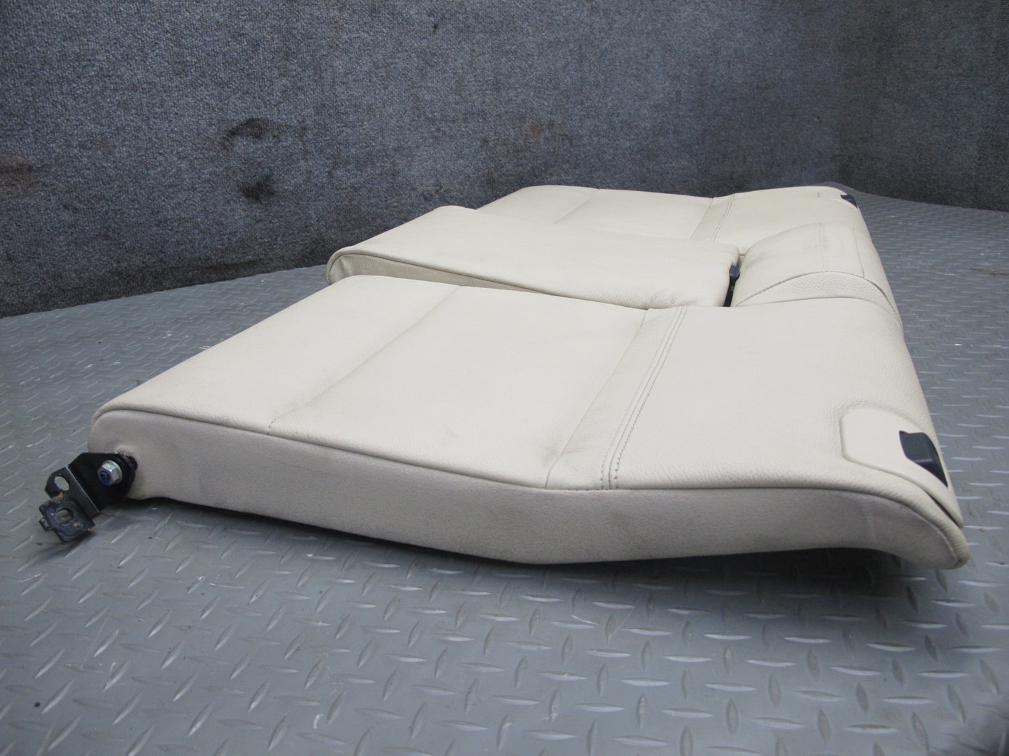 07-10 BMW E93 335i Convertible Rear Seat Upper & Lower Leather Cushion Set OEM