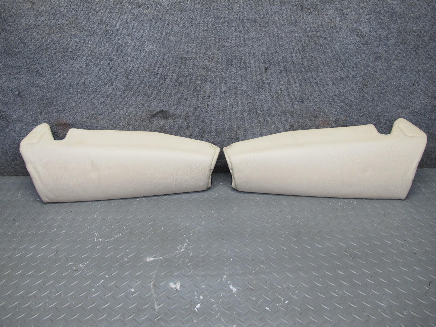 07-10 BMW E93 335i Convertible Rear Seat Upper & Lower Leather Cushion Set OEM