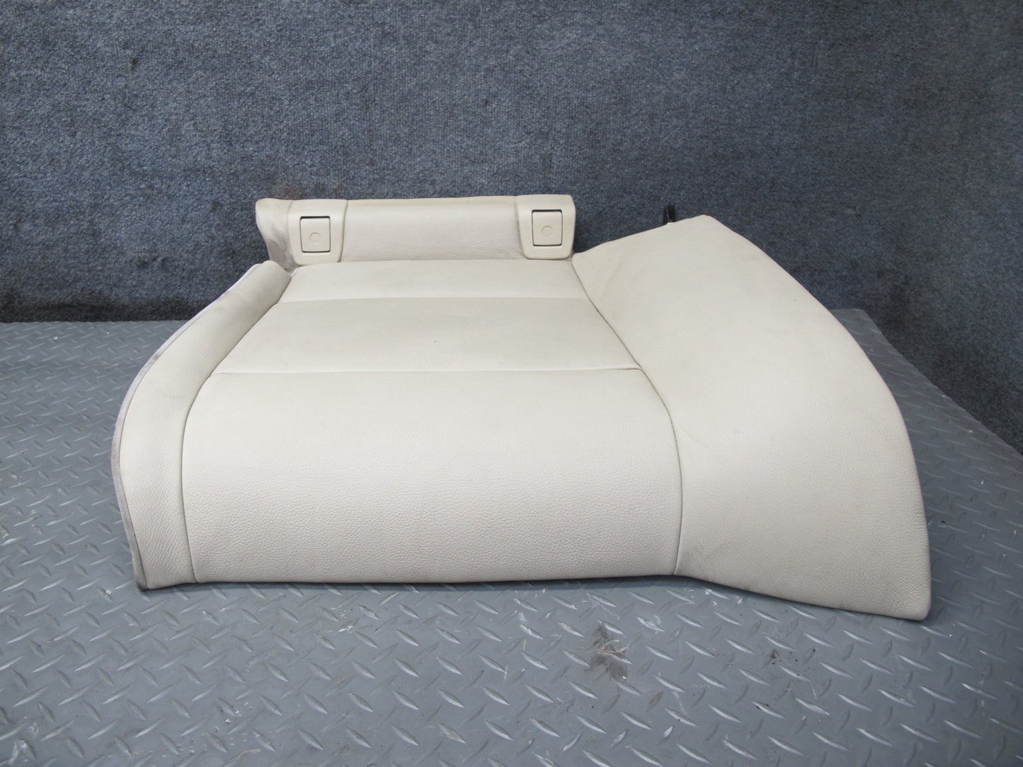 07-10 BMW E93 335i Convertible Rear Seat Upper & Lower Leather Cushion Set OEM