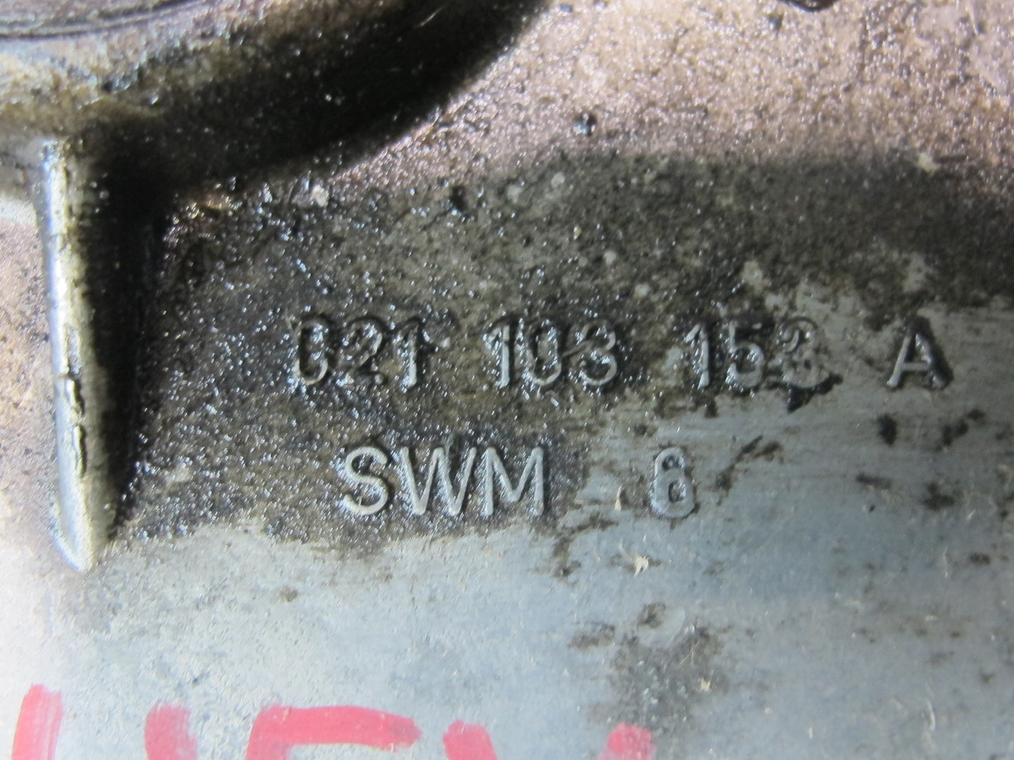 99-02 VW Eurovan T4 2.8L Front Engine Sealing Flange Plate Cover 021103153A OEM