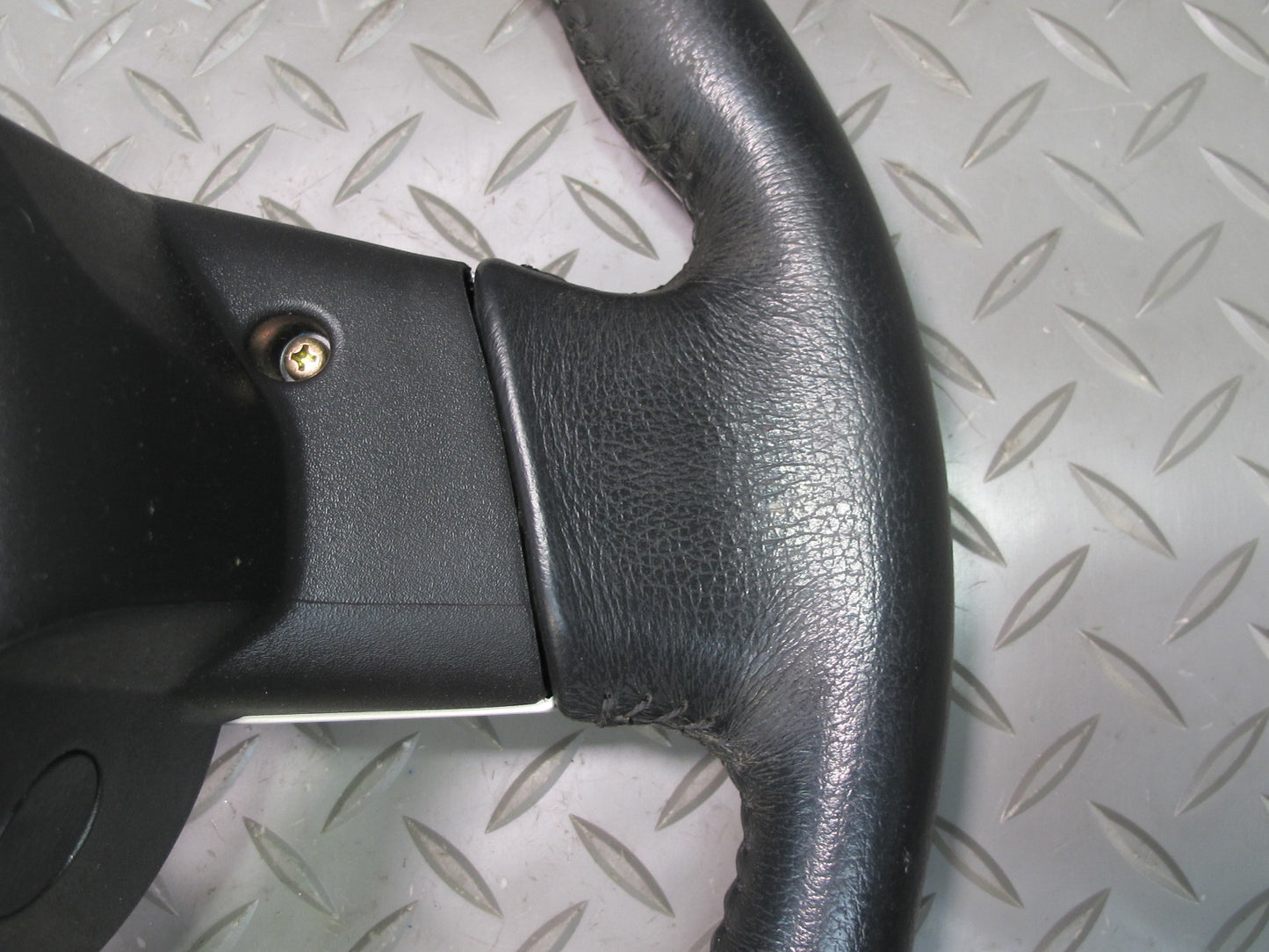 04-05 Nissan Z33 350Z Convertible Leather Steering w Cruise Control OEM