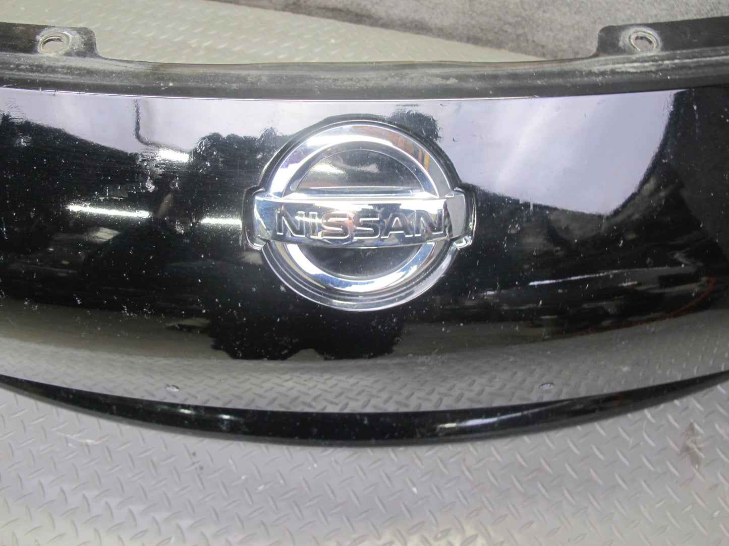 04-05 Nissan Z33 350Z Convertible Front Bumper Cover w Grille Black OEM