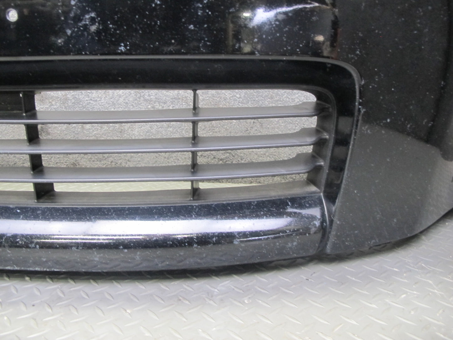 04-05 Nissan Z33 350Z Convertible Front Bumper Cover w Grille Black OEM