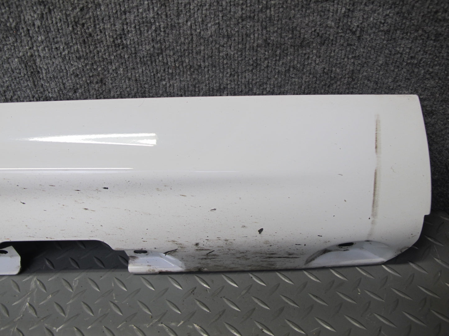 01-06 BMW E46 330Ci Coupe Convert Set of 2 Side Skirt Rocker Panel Molding OEM