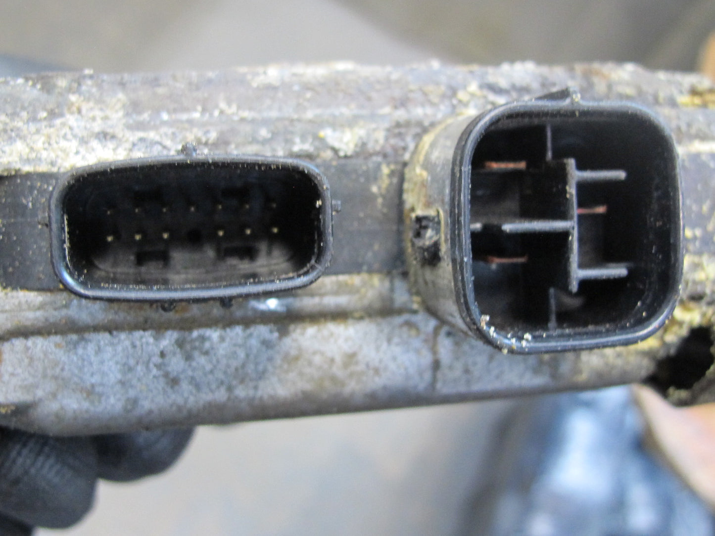 08-10 Lexus USE20L Is-f Power Steering Control Module 89650-53040 OEM