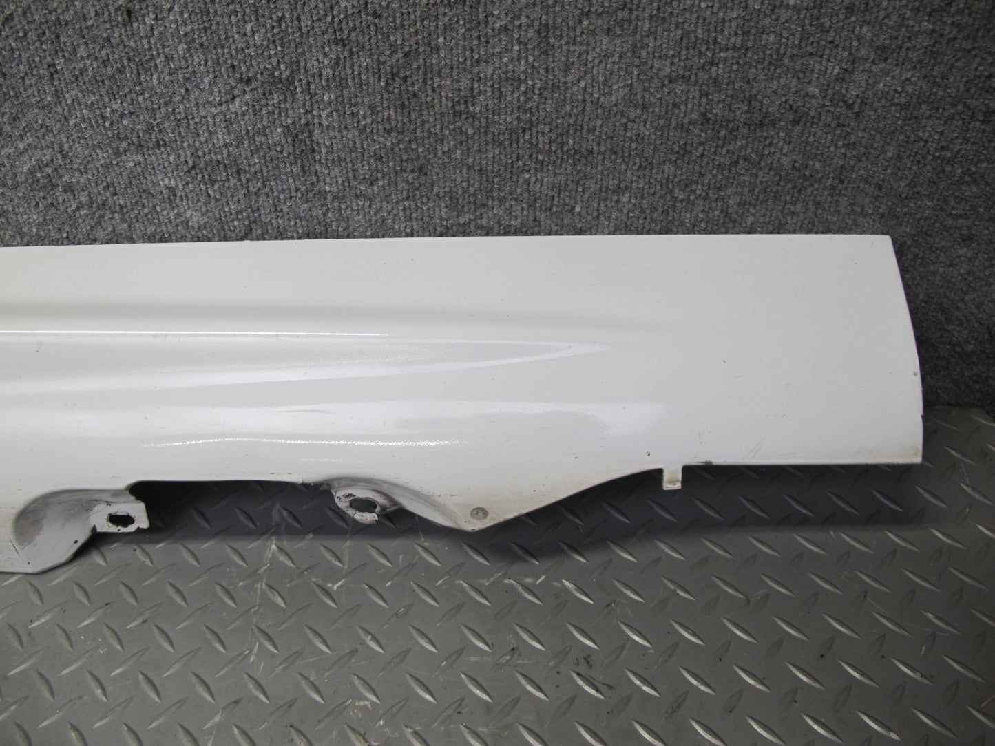 01-06 BMW E46 330Ci Coupe Convert Set of 2 Side Skirt Rocker Panel Molding OEM