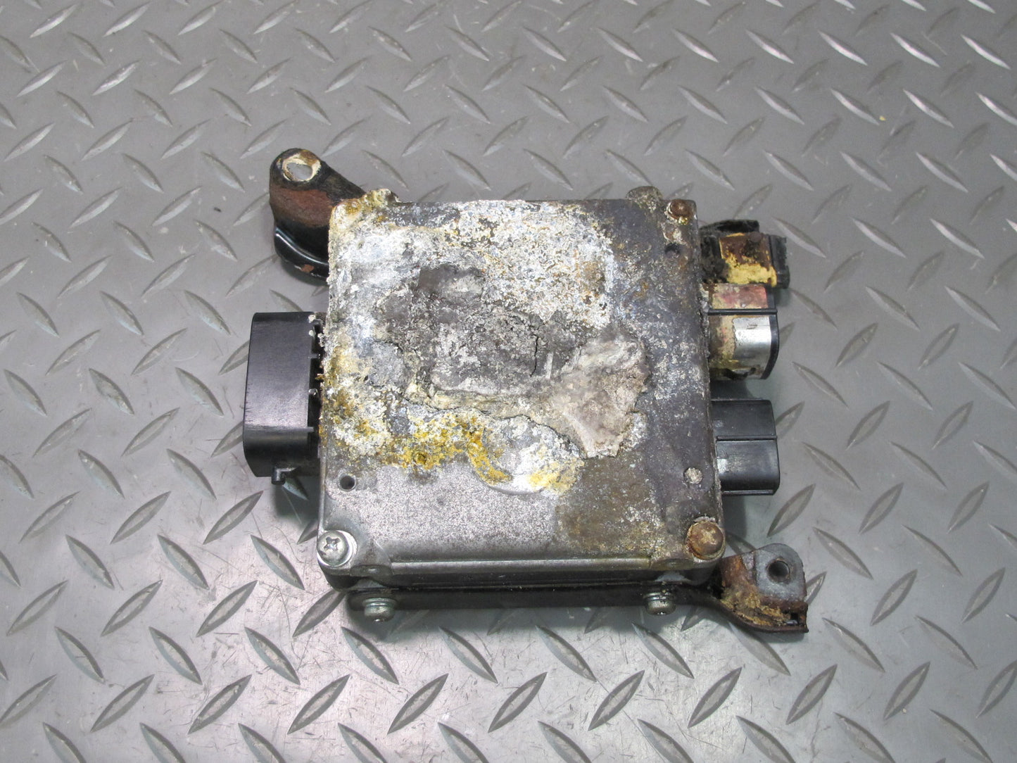 08-10 Lexus USE20L Is-f Power Steering Control Module 89650-53040 OEM