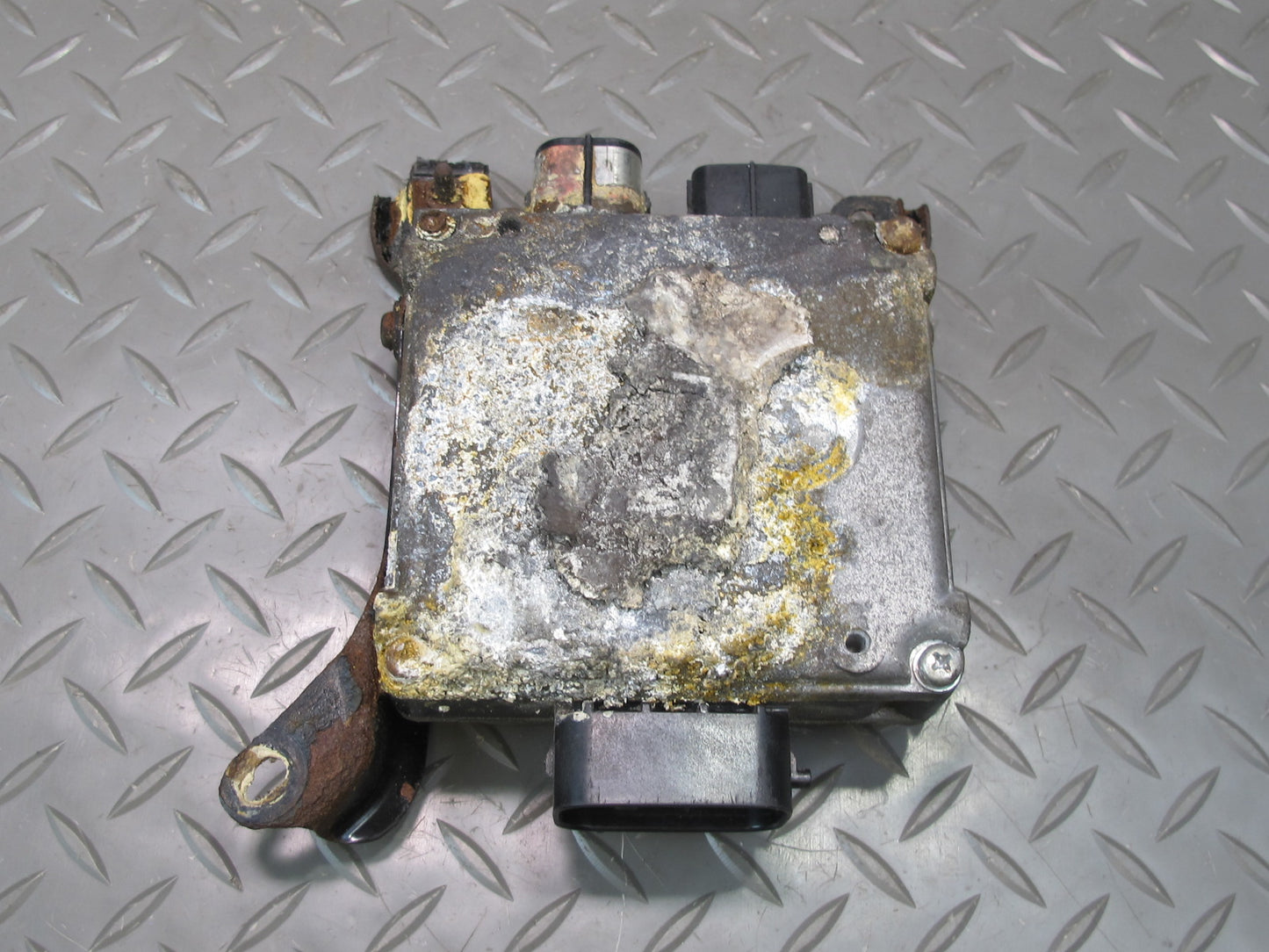 08-10 Lexus USE20L Is-f Power Steering Control Module 89650-53040 OEM