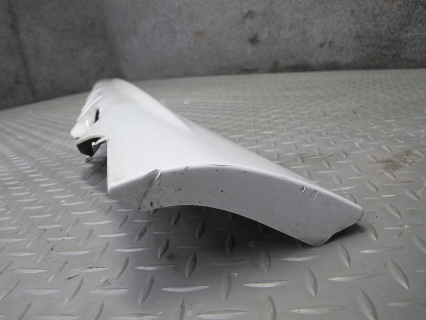 01-06 BMW E46 330Ci Coupe Convert Set of 2 Side Skirt Rocker Panel Molding OEM