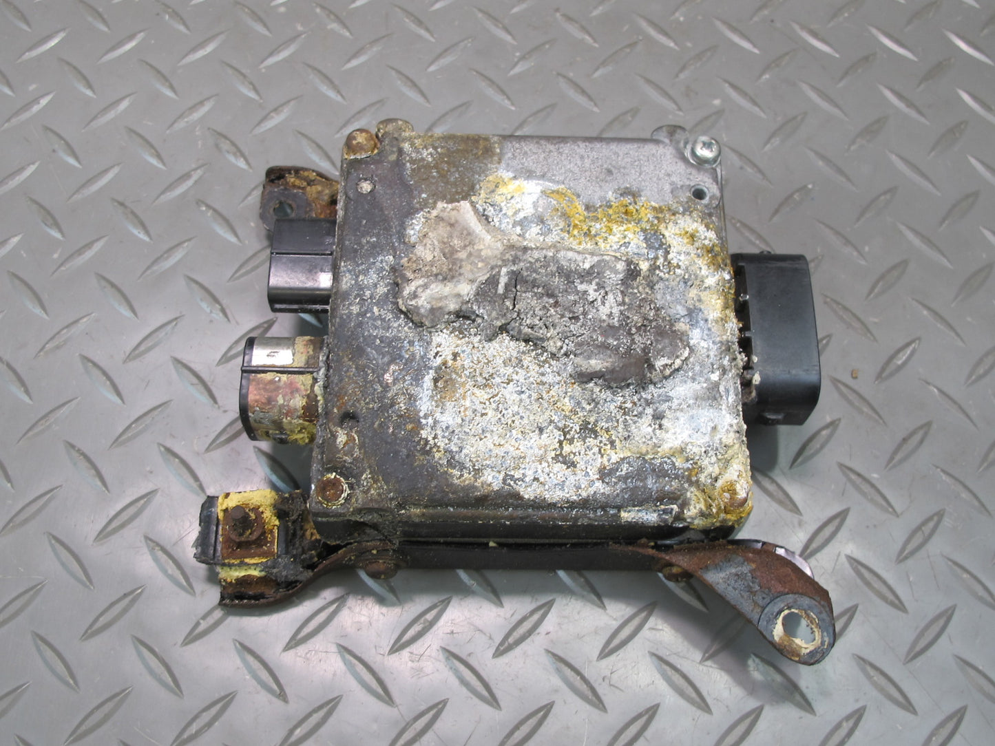 08-10 Lexus USE20L Is-f Power Steering Control Module 89650-53040 OEM