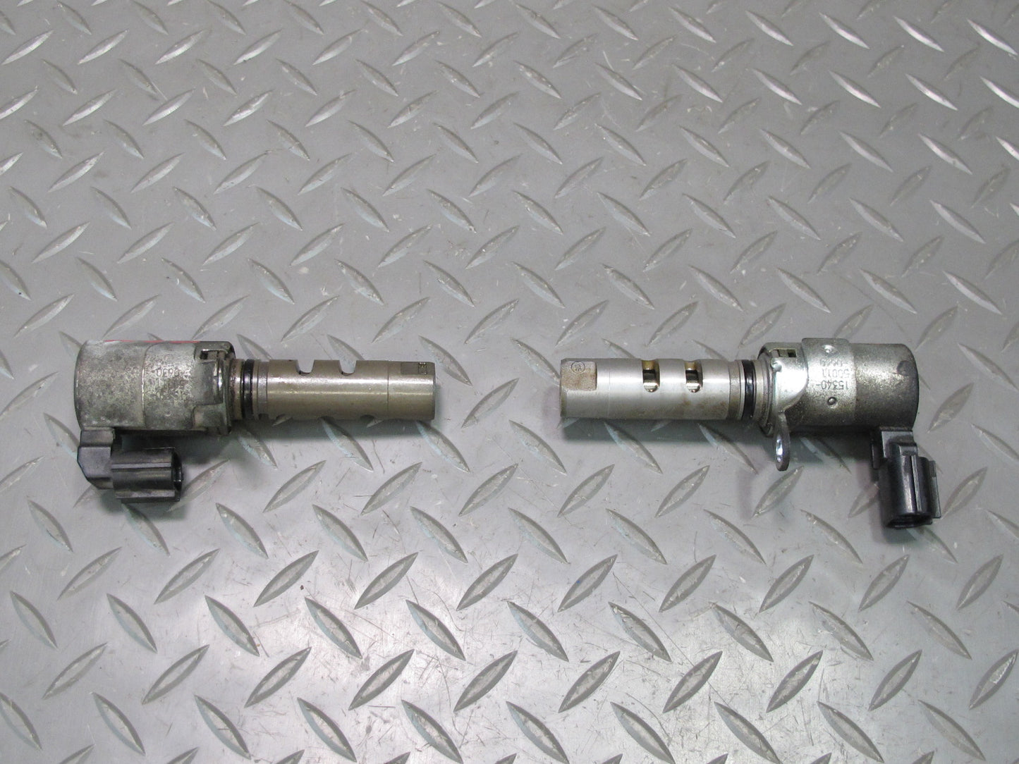 04-09 Lexus GX470 4.7L Engine Variable Camshaft Timing Oil Control Valve Set