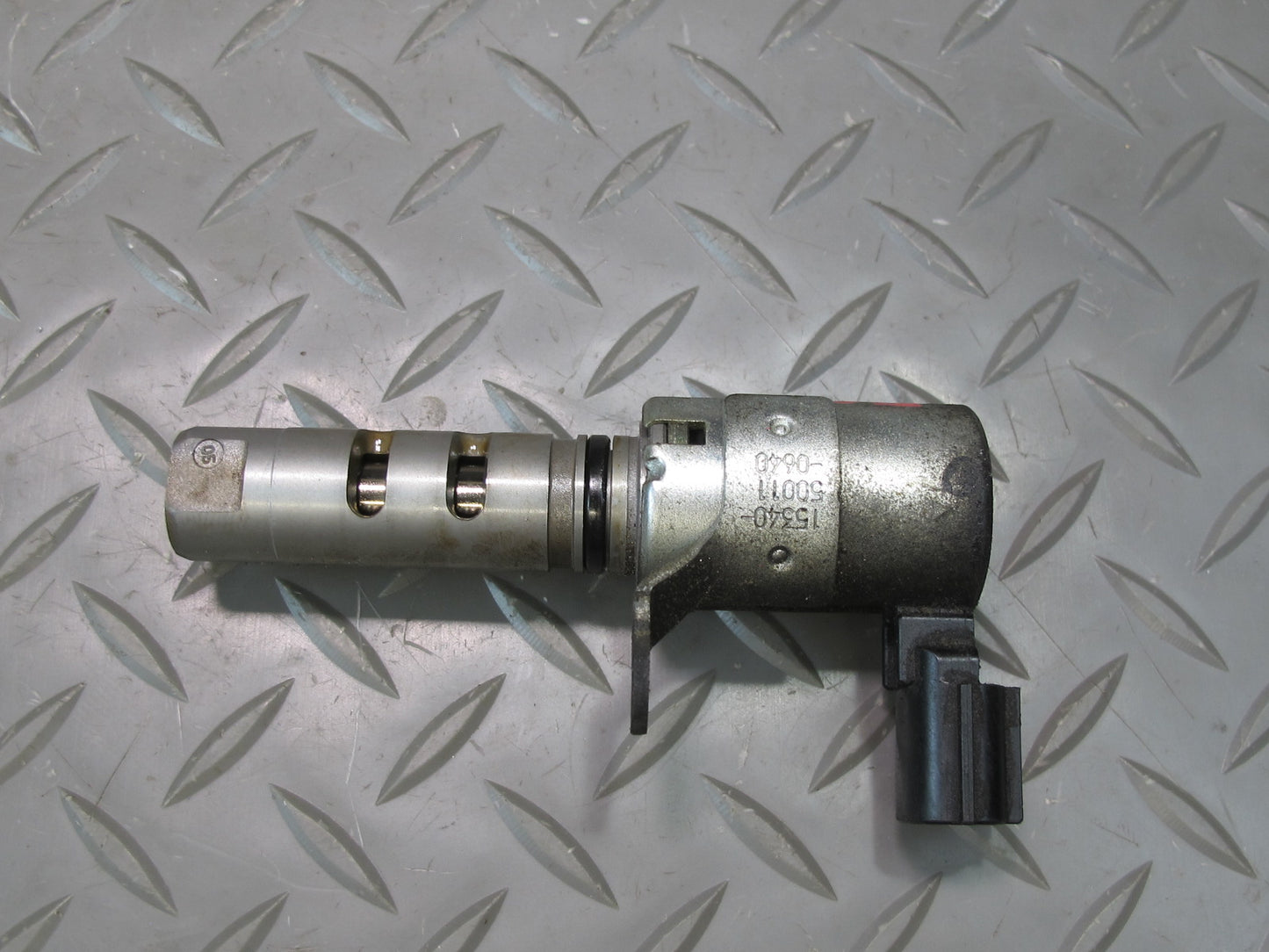 04-09 Lexus GX470 4.7L Engine Variable Camshaft Timing Oil Control Valve Set