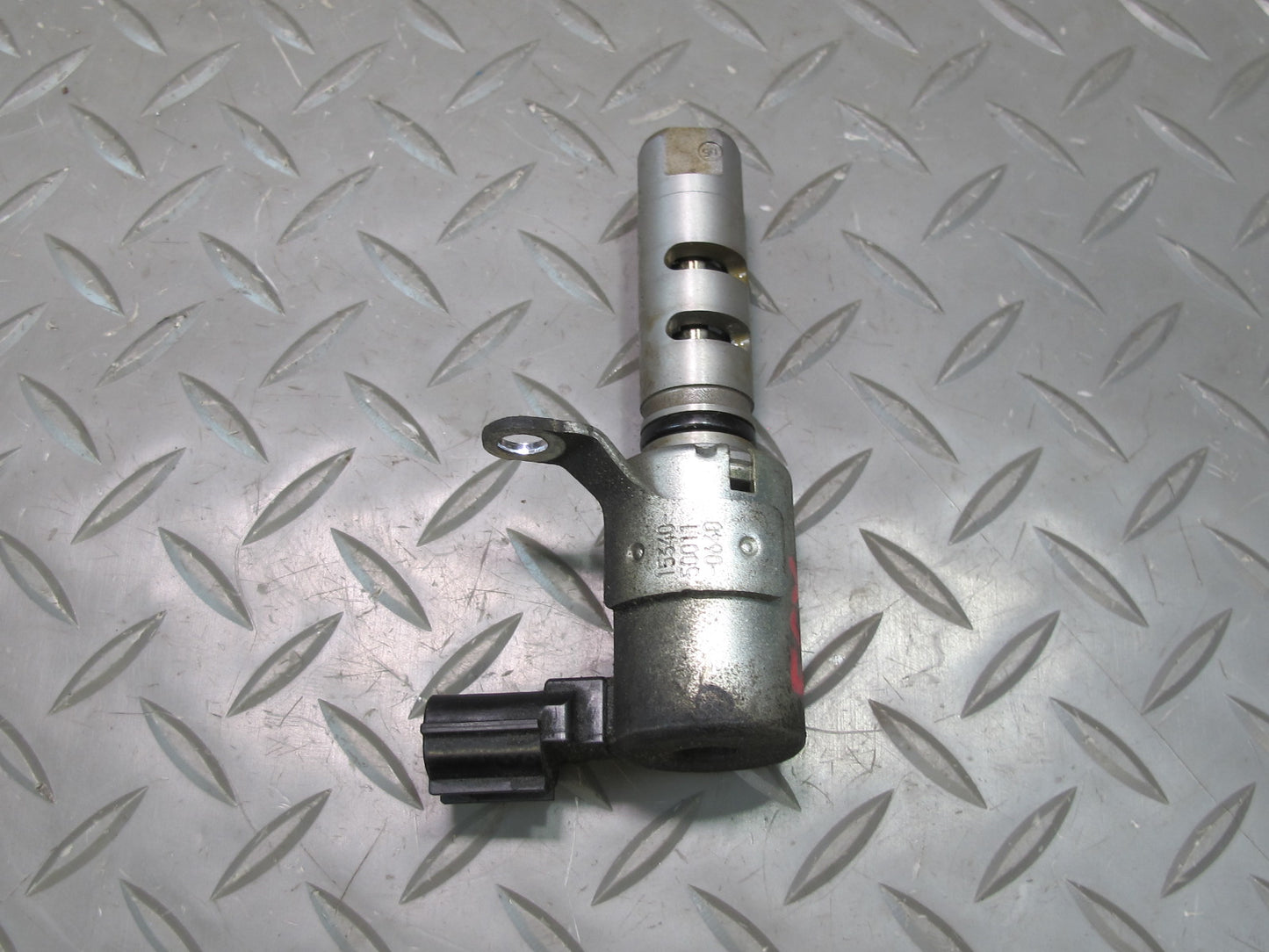 04-09 Lexus GX470 4.7L Engine Variable Camshaft Timing Oil Control Valve Set