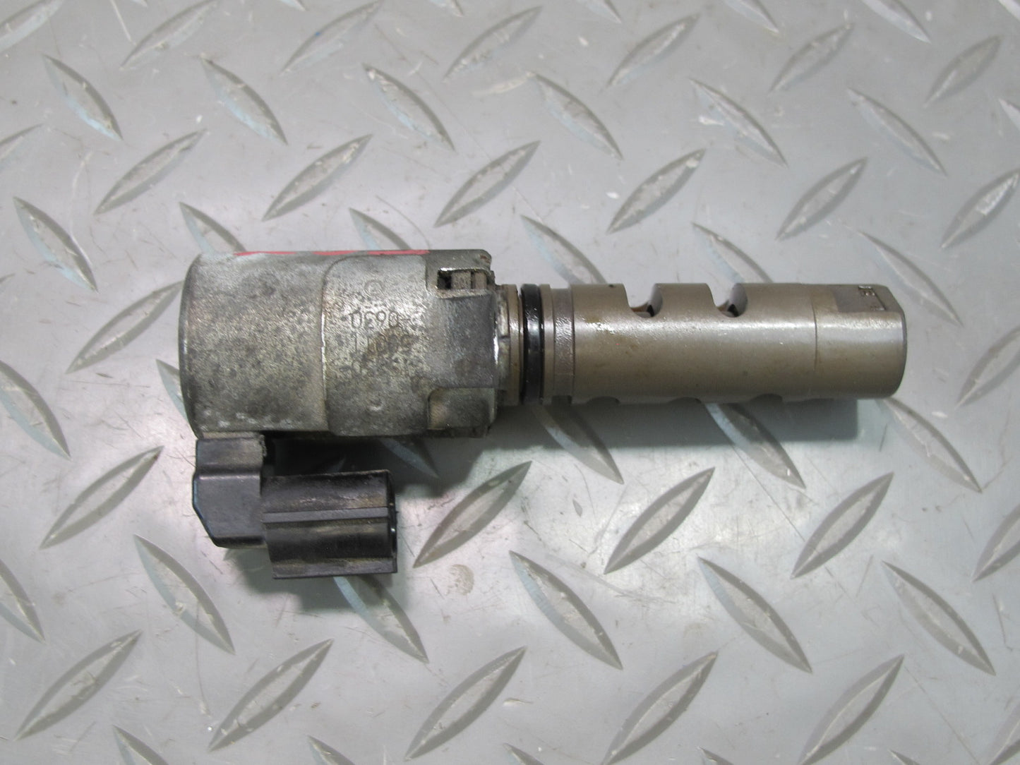 04-09 Lexus GX470 4.7L Engine Variable Camshaft Timing Oil Control Valve Set