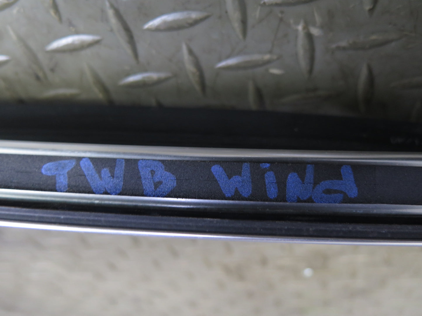 07-13 BMW E93 335i Convertible Windshield A Pillar Weatherstrip Rubber Seal OEM