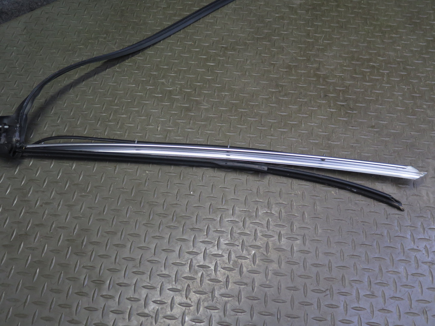 07-13 BMW E93 335i Convertible Windshield A Pillar Weatherstrip Rubber Seal OEM