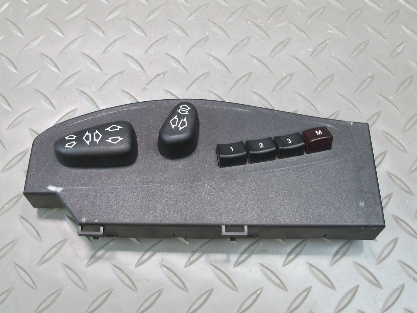 01-06 BMW E46 330ci Convertible Front Left Seat Adjustment Control Switch OEM