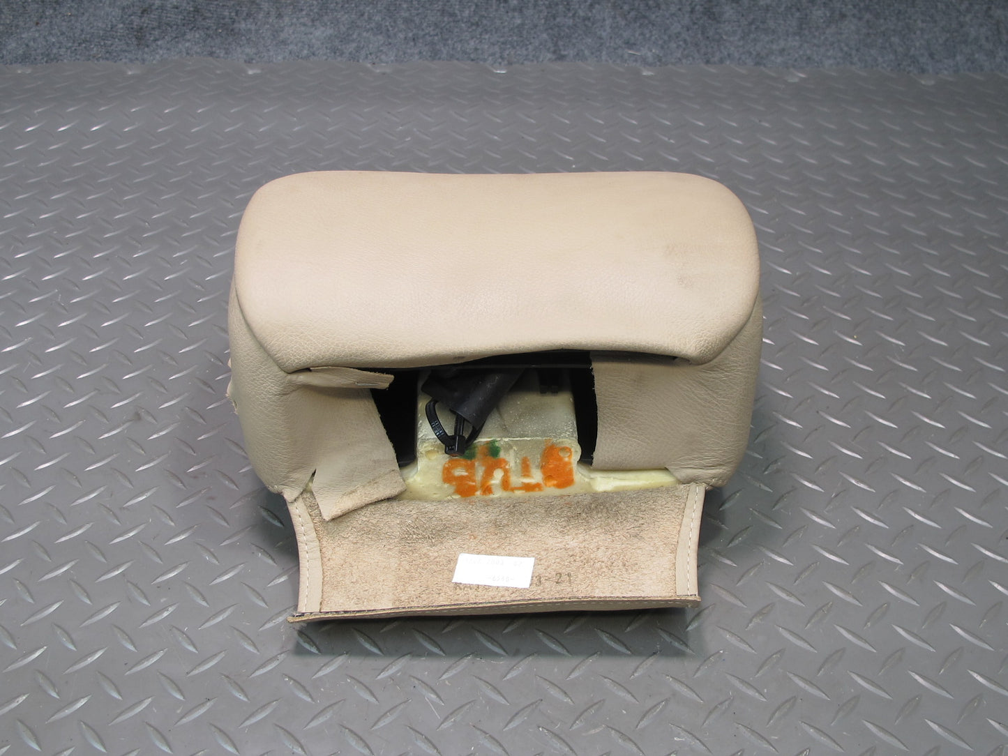 01-06 BMW E46 330CI Convertible Front Right Leather Headrest Beige OEM