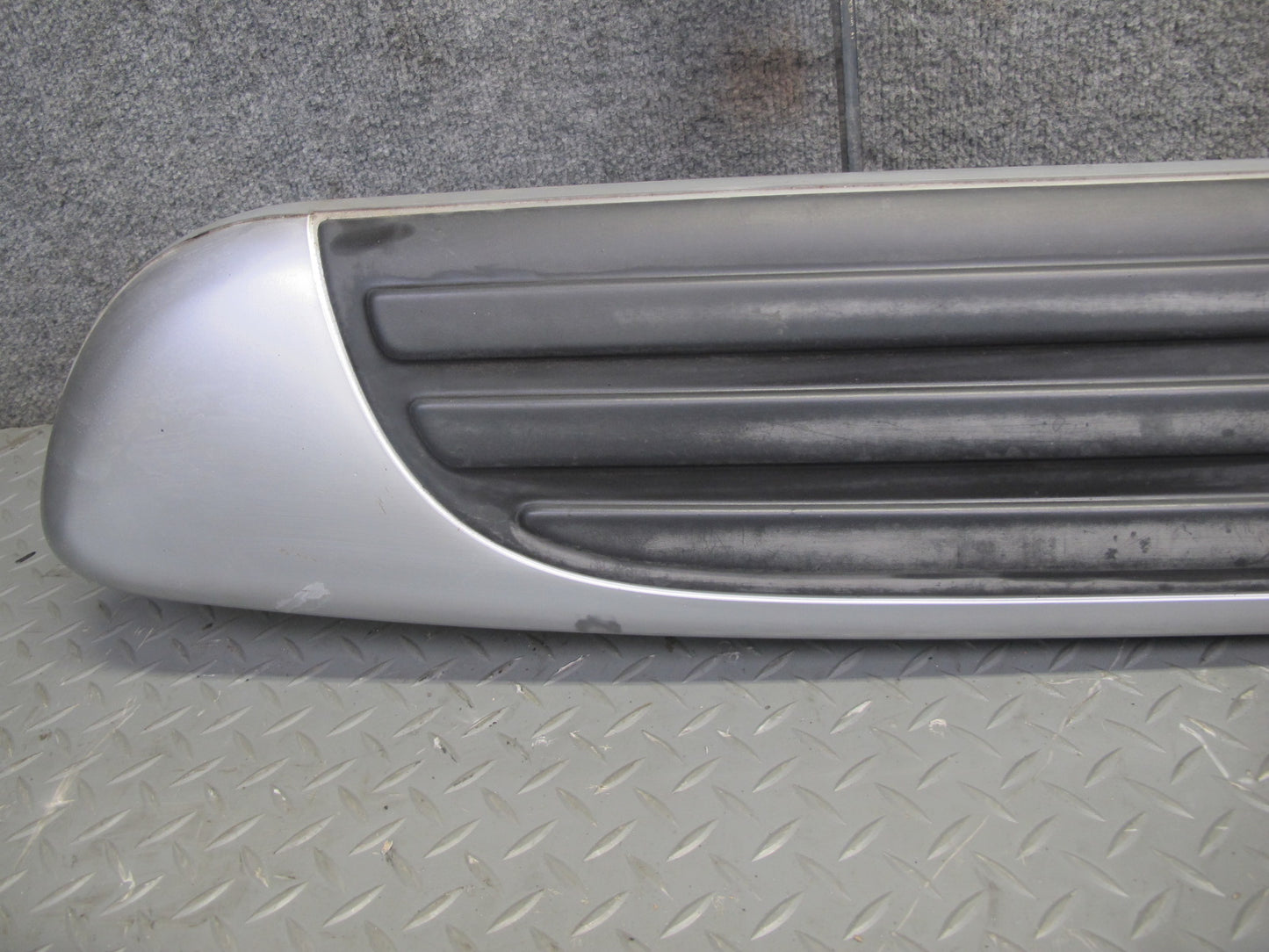 03-06 Chevrolet SSR Right Passenger Side Running Board w Mounts OEM