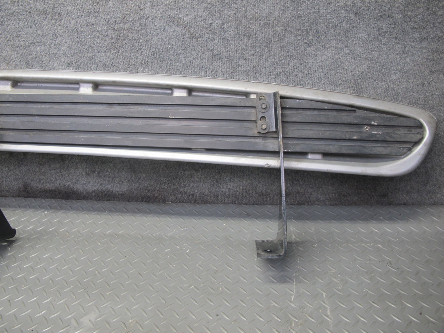 03-06 Chevrolet SSR Right Passenger Side Running Board w Mounts OEM