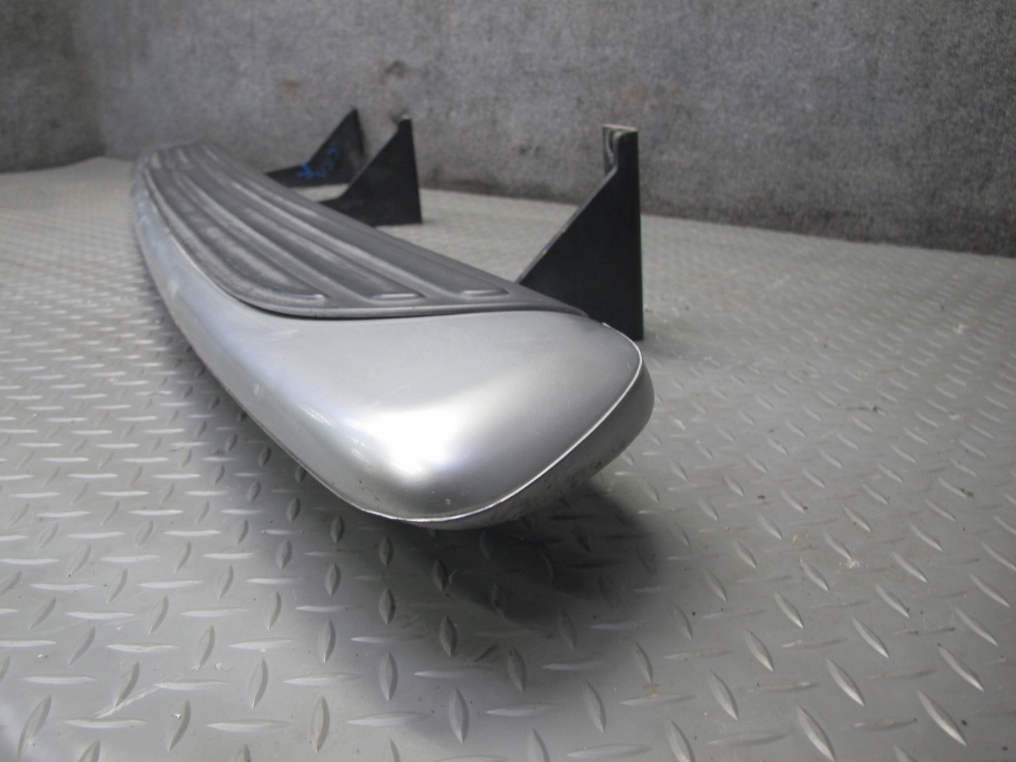 03-06 Chevrolet SSR Right Passenger Side Running Board w Mounts OEM