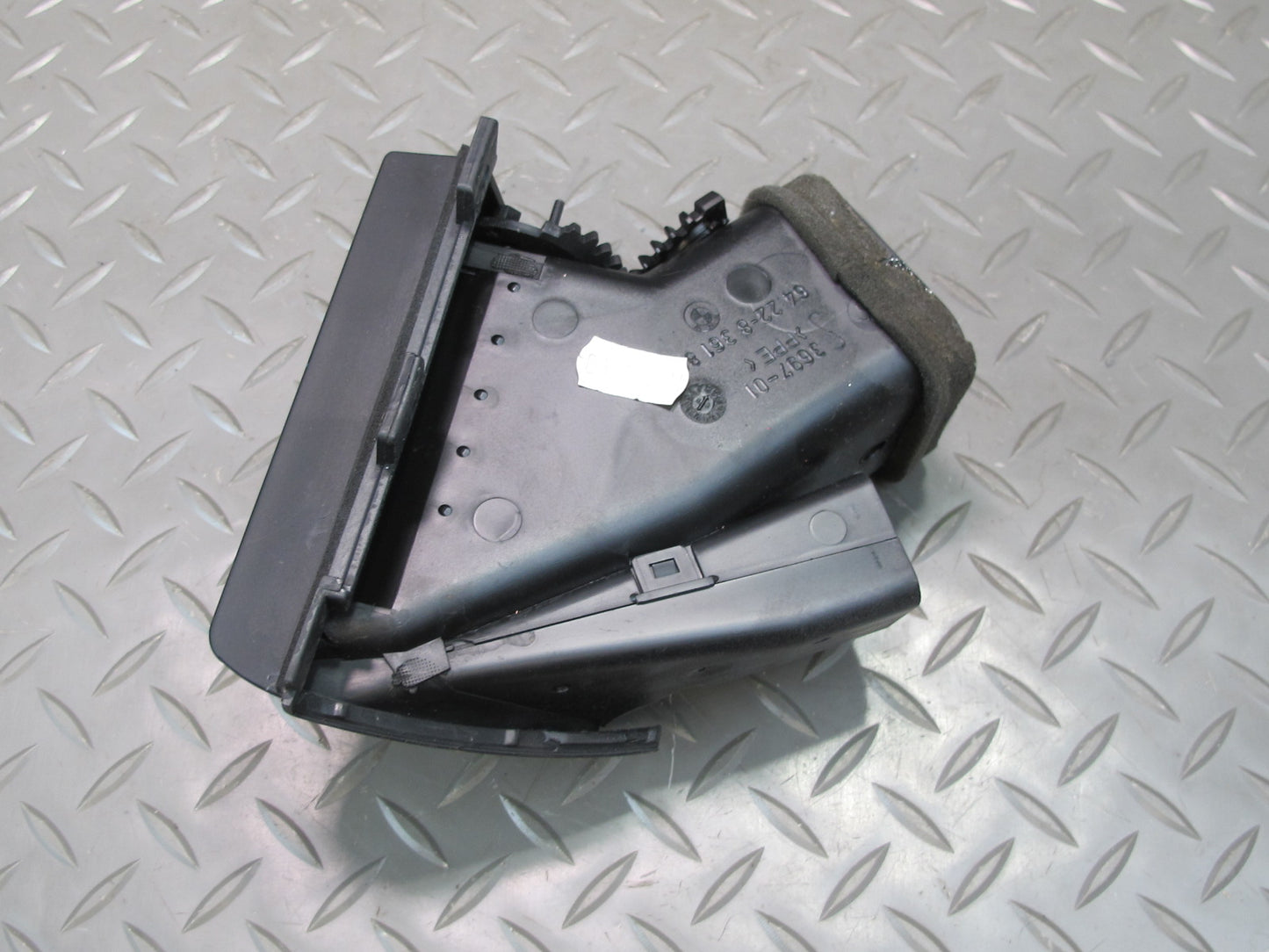 01-06 BMW E46 330ci Set of 3 Dash Front Left Center Right Air Vent Grille OEM