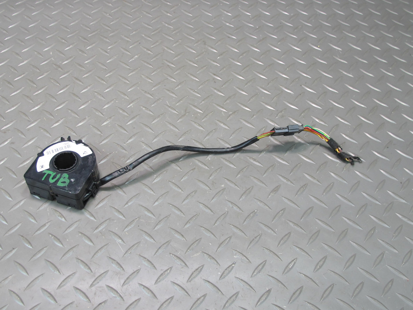 01-06 BMW E46 CONVERTIBLE STEERING COLUMN CLOCK SPRING 6760232 OEM