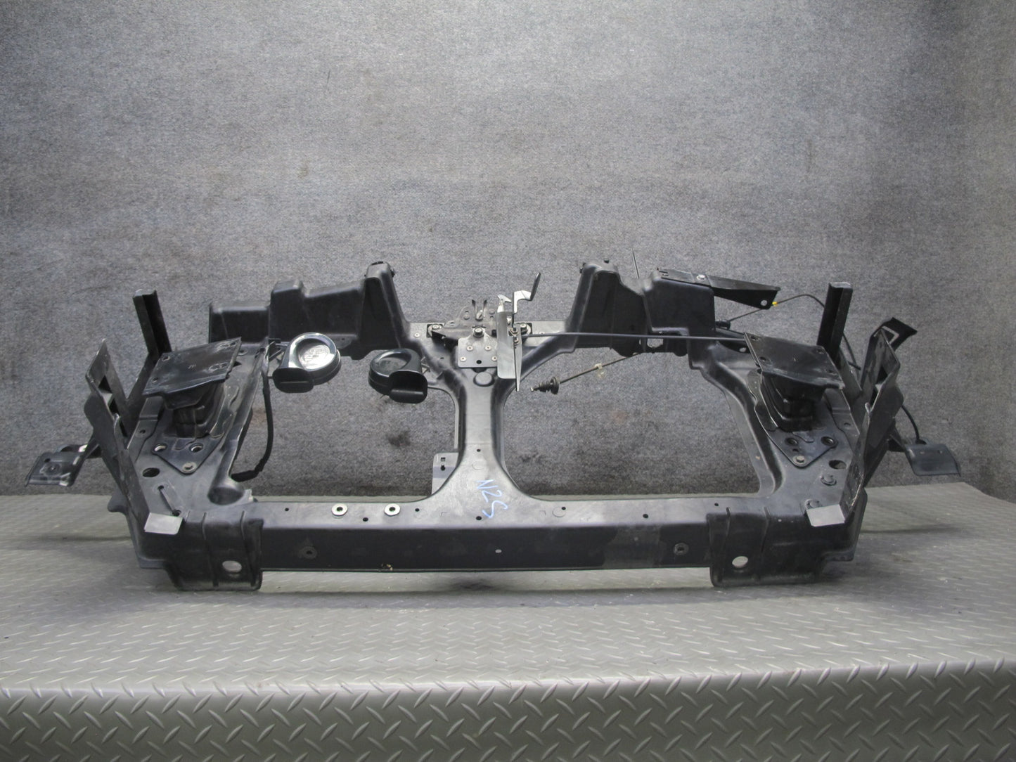 04-05 Nissan Z33 350Z Convertible Engine Radiator Core Support Panel w Horns OEM