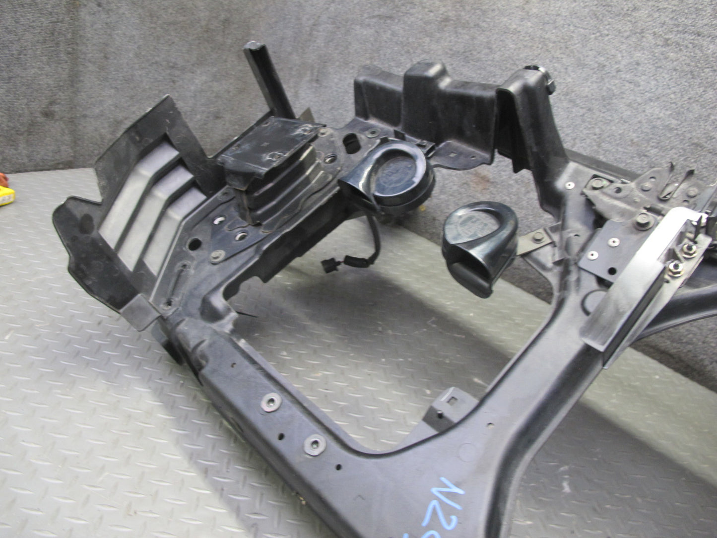 04-05 Nissan Z33 350Z Convertible Engine Radiator Core Support Panel w Horns OEM