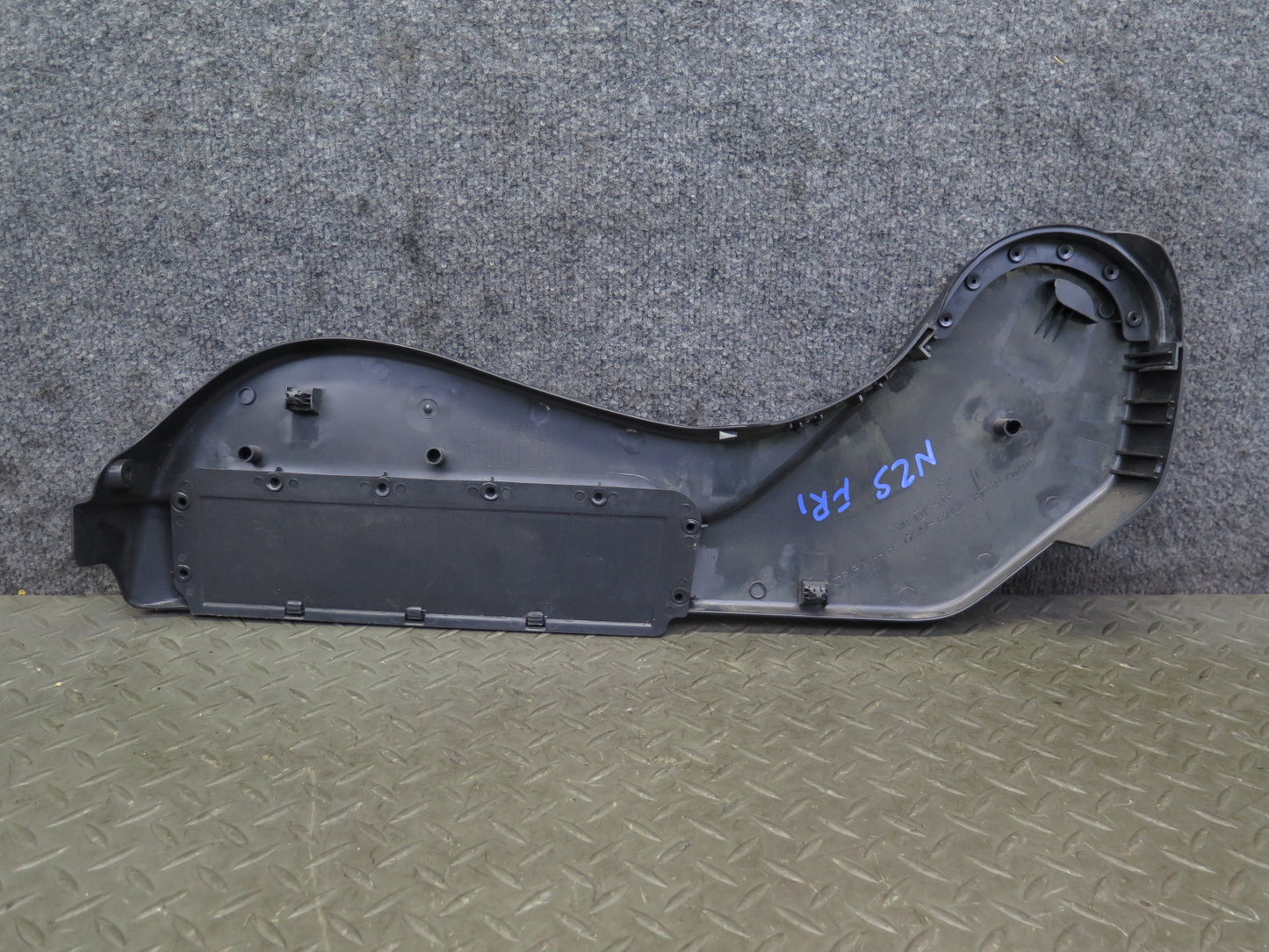 04-05 Nissan Z33 350Z Convertible Front Right Seat Trim Cover Panel Set of 2 OEM