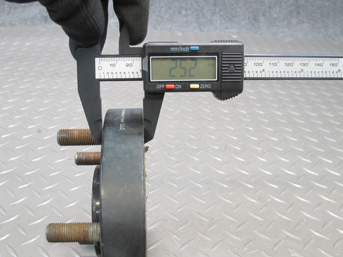 09-20 Nissan Z34 370Z Set of 2 Wheel Spacer 1" 25MM 5X114.3 Titan Wheel