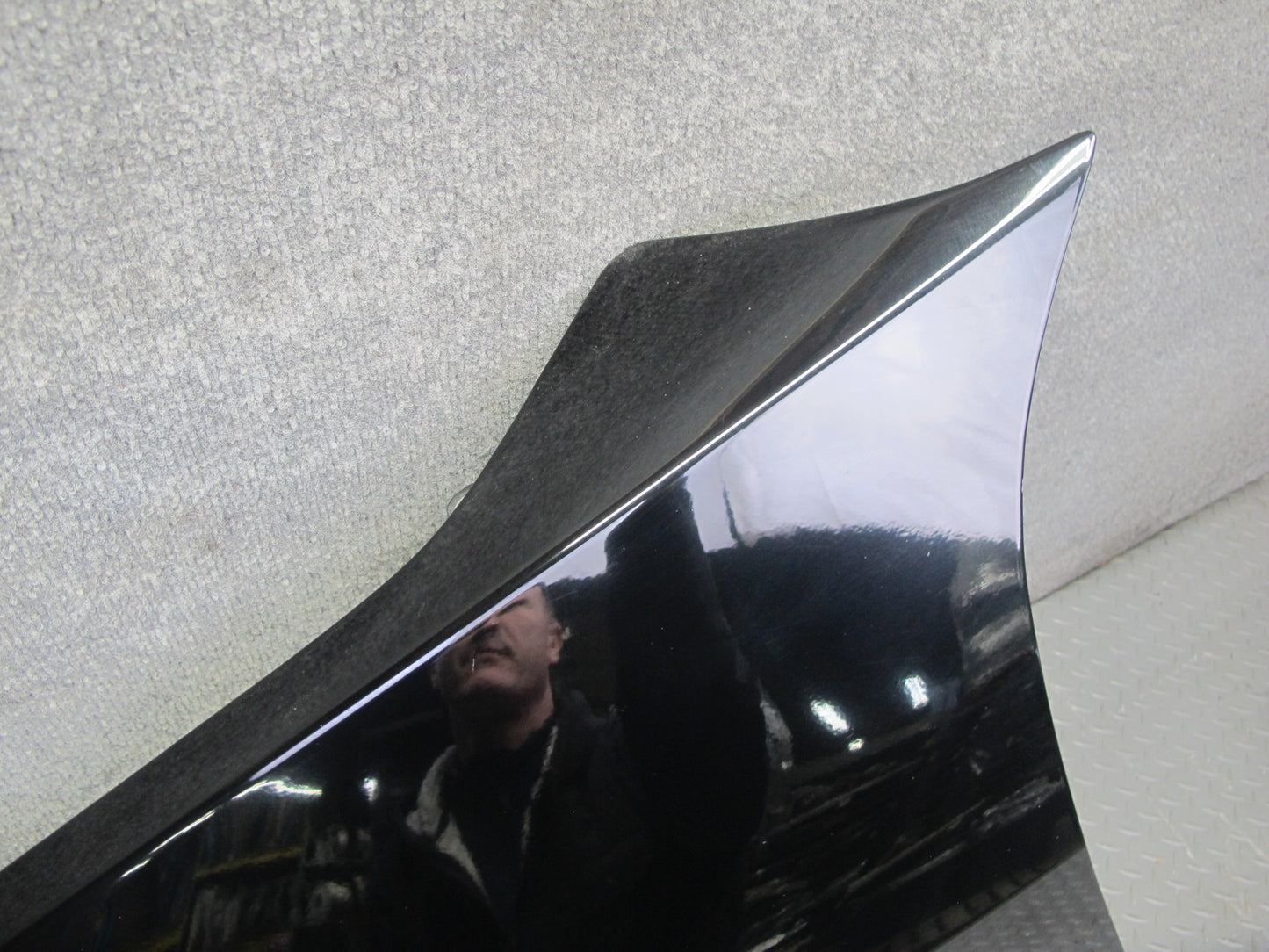 03-06 Nissan Z33 350Z Front Left Fender Shell Cover Panel Black OEM