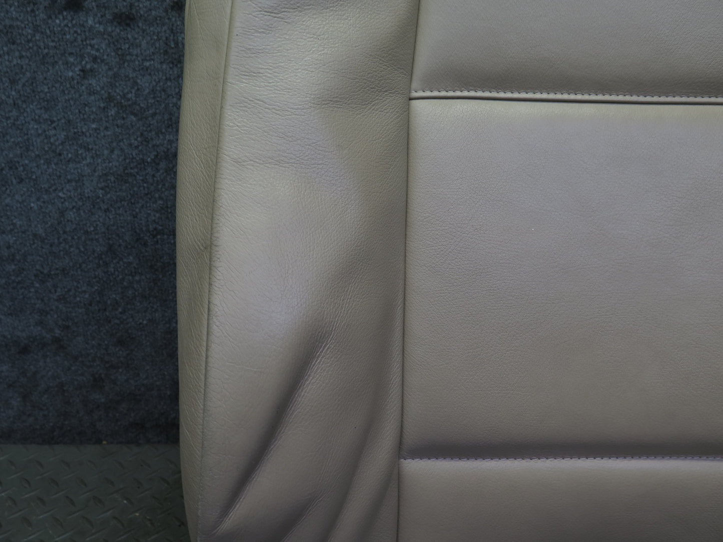 01-06 BMW E46 330ci Convertible Front Right Seat Upper Leather Cushion Beige OEM