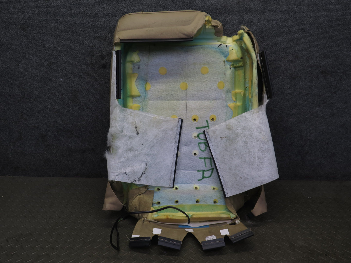 01-06 BMW E46 330ci Convertible Front Right Seat Upper Leather Cushion Beige OEM