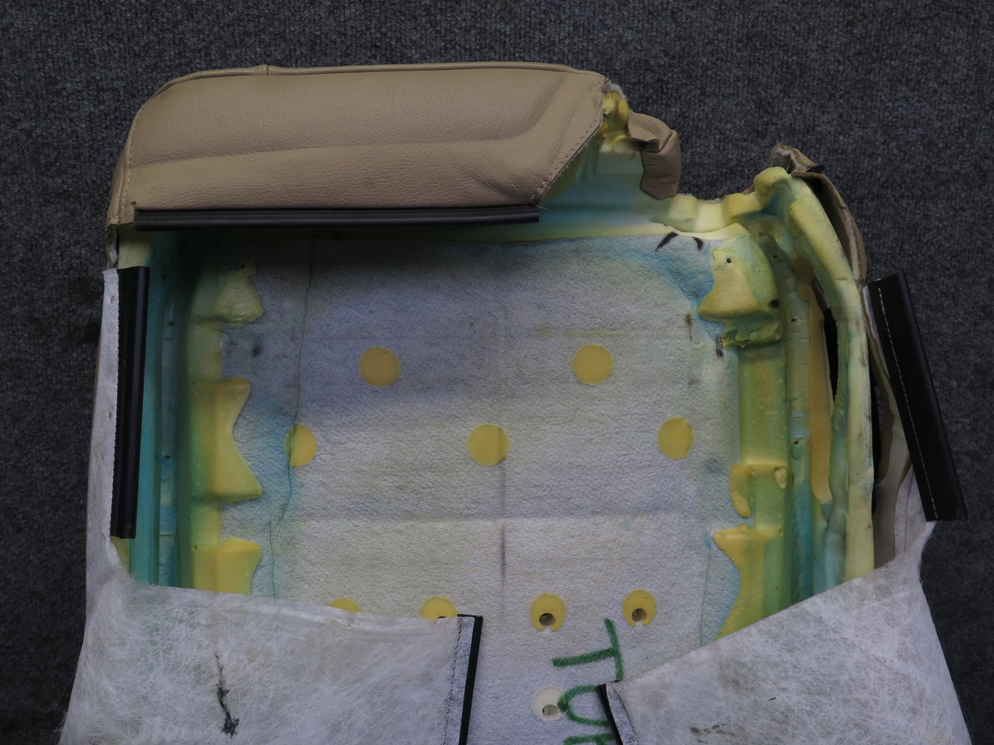 01-06 BMW E46 330ci Convertible Front Right Seat Upper Leather Cushion Beige OEM