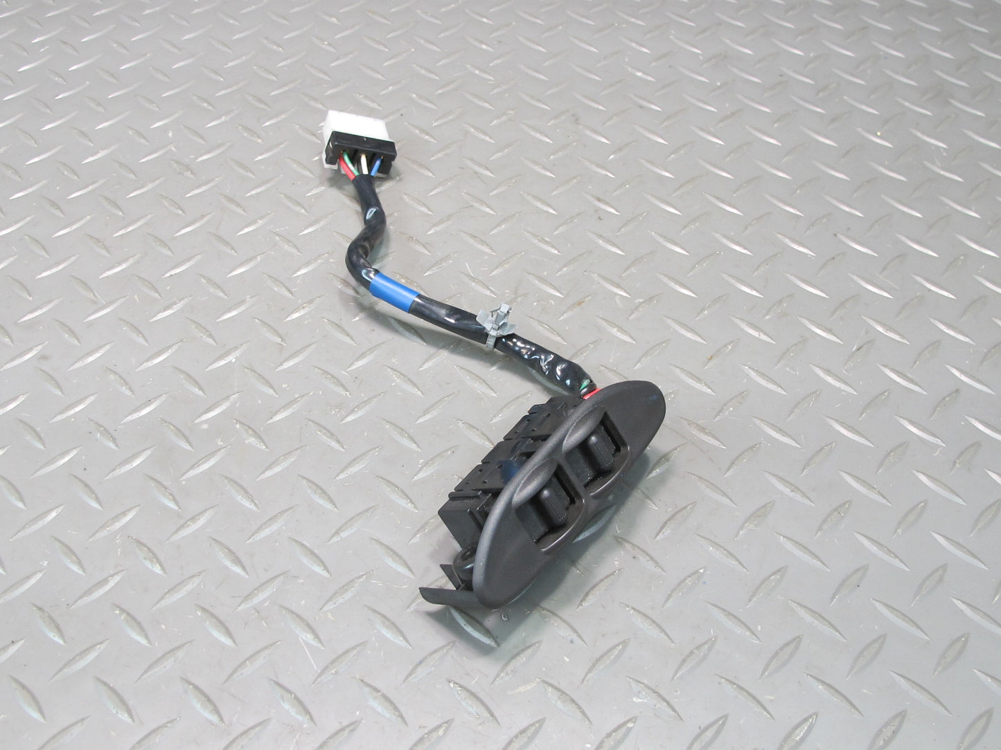 03-09 Nissan Z33 350Z Front Right Seat Adjust Control Switch OEM