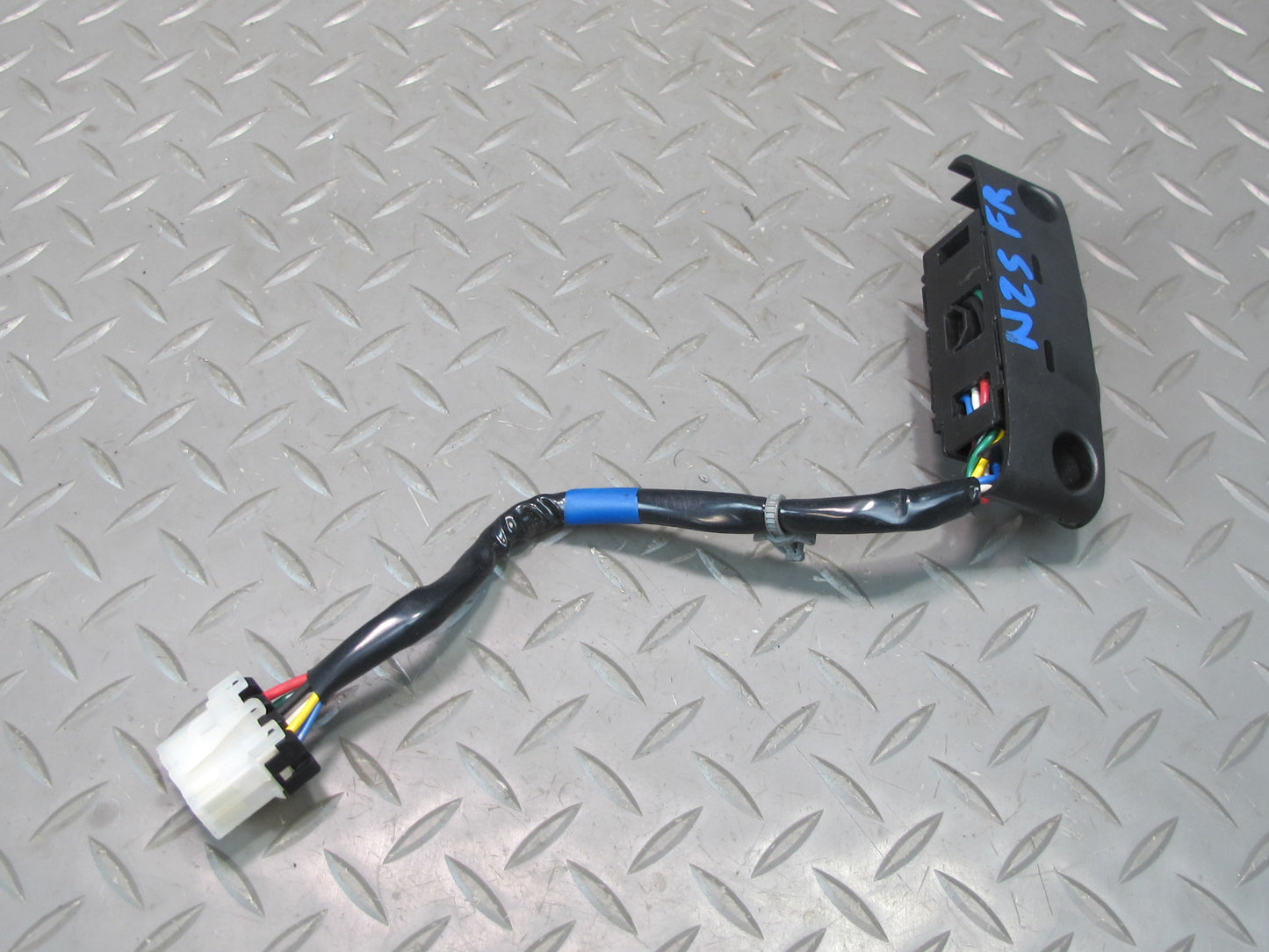 03-09 Nissan Z33 350Z Front Right Seat Adjust Control Switch OEM