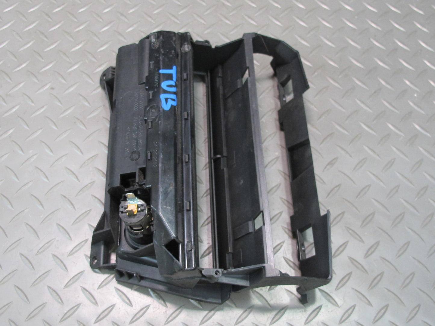 01-06 BMW E46 330CI Dash Center Console Ashtray Black OEM