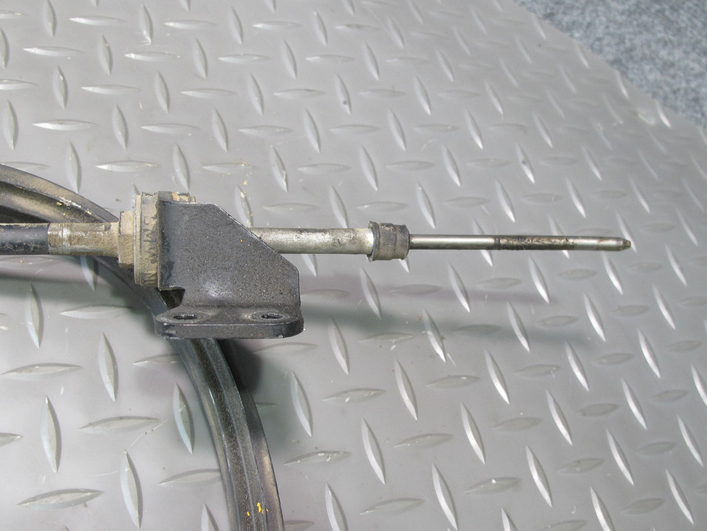 02-06 BMW E46 330ci A/T Automatic Transmission Gear Shifter w Cable & Knob OEM