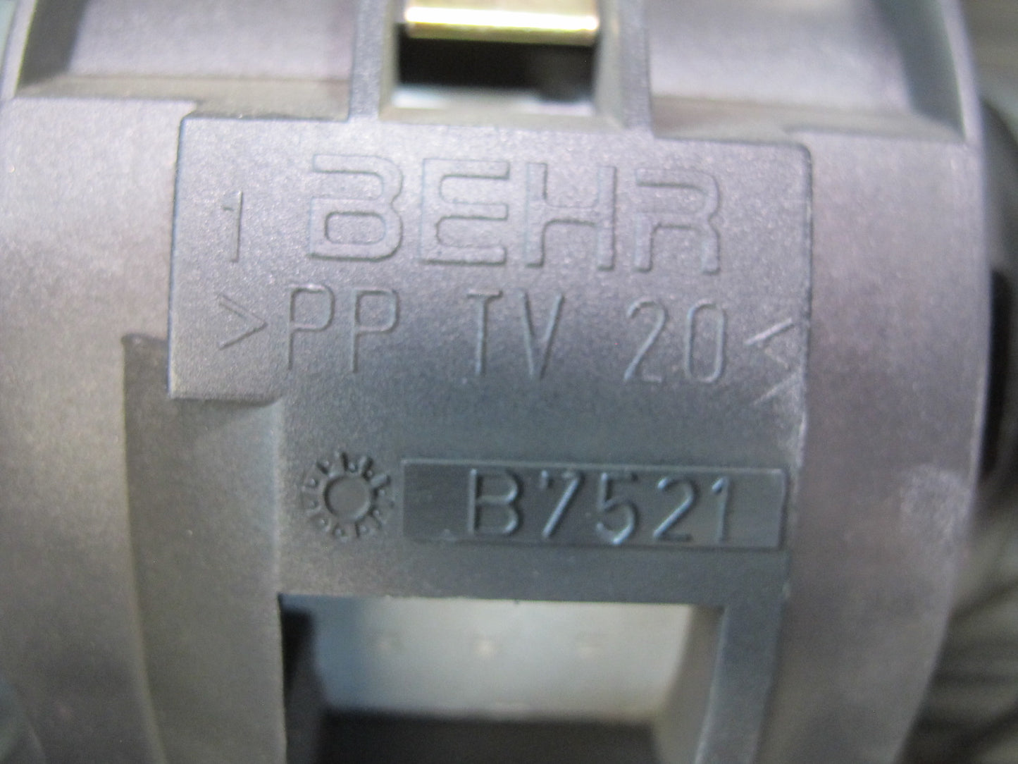 01-06 BMW E46 330ci A/C Heater Blower Motor Fan w Resistor OEM
