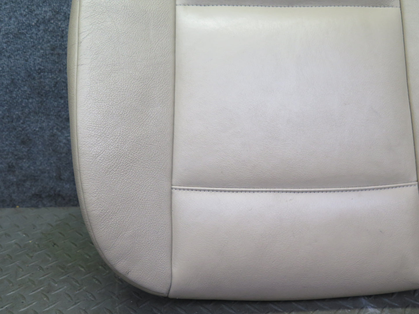 01-06 BMW E46 330ci Convertible Front Right Leather Seat Lower Cushion Beige OEM