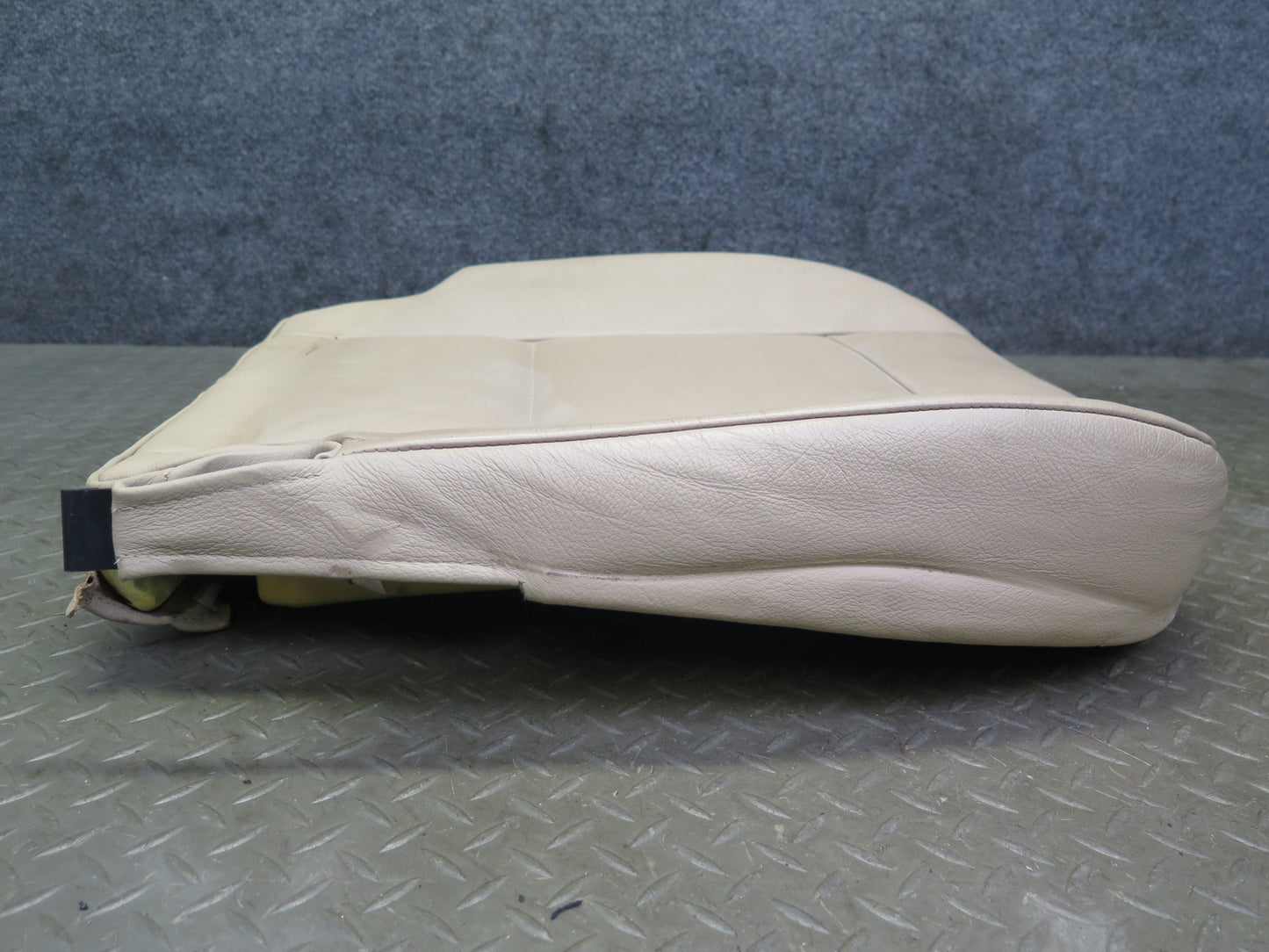 01-06 BMW E46 330ci Convertible Front Right Leather Seat Lower Cushion Beige OEM