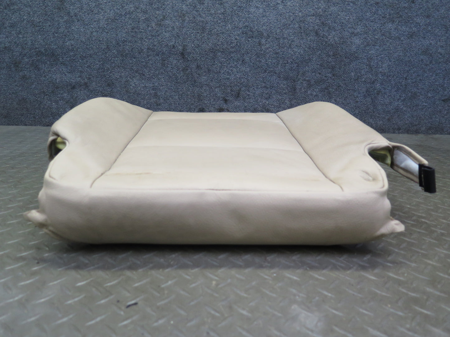 01-06 BMW E46 330ci Convertible Front Right Leather Seat Lower Cushion Beige OEM