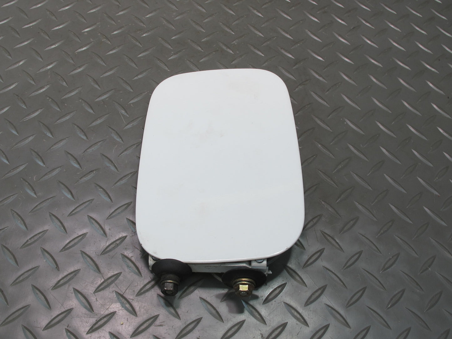 01-06 BMW E46 330ci Convertible Fuel Tank Filler Door Lid Cover White OEM